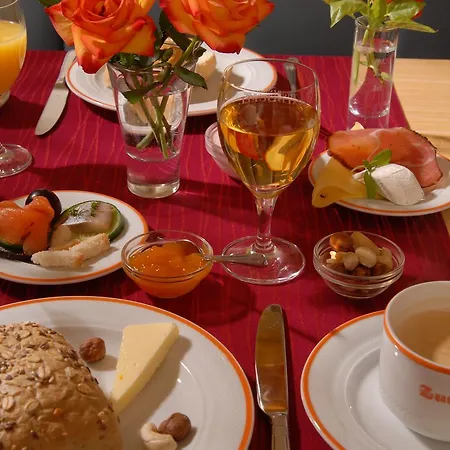 Zur Noll Hotel 3*